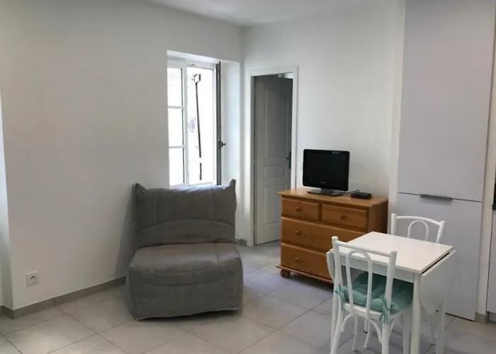 Lejlighed Renove En Centre-ville, Ideal Pour Des A Pied, Calme Et Confort, Classe 2 Etoiles. - Fr-1-4-512 Saint-Jean-de-Luz